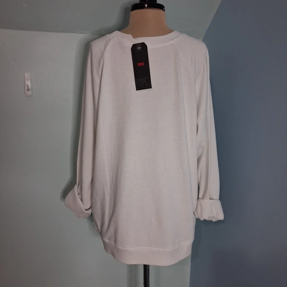 Levis Mens XL White Red Batwing Logo French Terry Raglan Sweatshirt NWT Casual